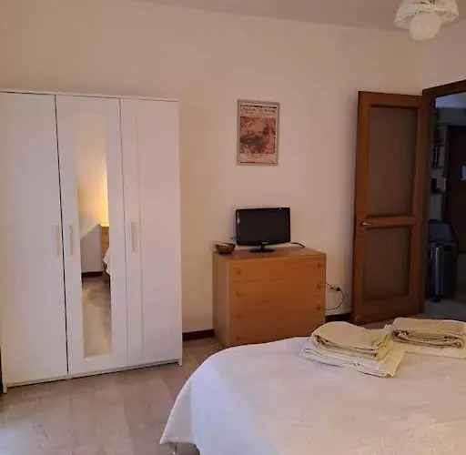 Casa Nisio - Gemelli Comoda E Accogliente דירה